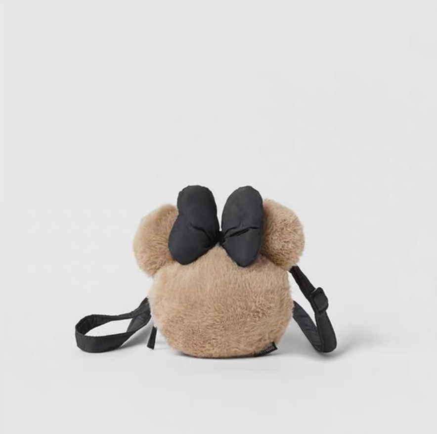 * Minnie Mouse Bag